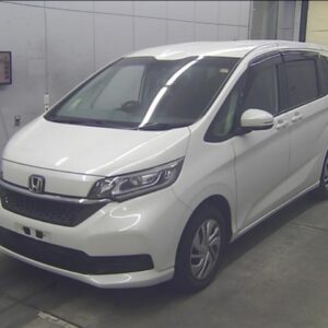 2021 Honda Freed pearl gasoline used car Japan export