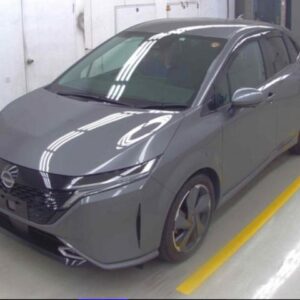 2023 Nissan Aura gray gasoline used car Japan export