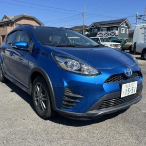2017 Toyota Aqua blue gasoline used car Japan export
