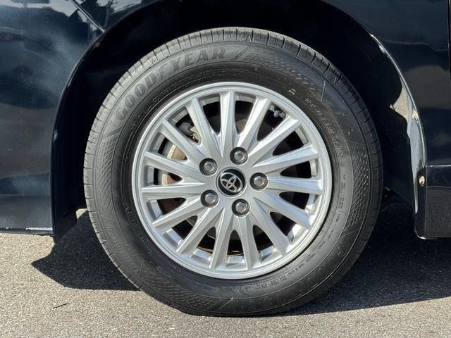 Ref:AUX-23979901 TOYOTA VOXY 2015 8 Ref:AUX-23979901 TOYOTA VOXY 2015 - Image 8