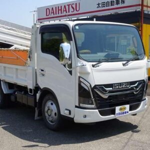 2025 Isuzu Elf Truck white diesel used car Japan export