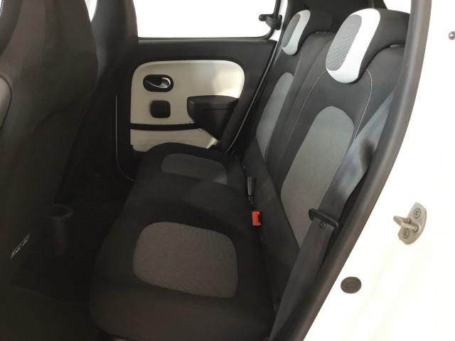 Ref:AUX-23986751 RENAULT TWINGO 2017 13 Ref:AUX-23986751 RENAULT TWINGO 2017 - Image 13