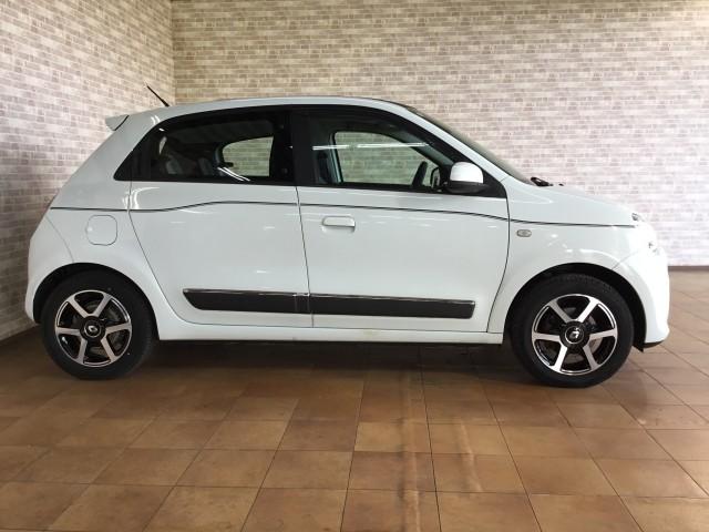 Ref:AUX-23986751 RENAULT TWINGO 2017 8 Ref:AUX-23986751 RENAULT TWINGO 2017 - Image 8