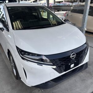 2021 Nissan Note pearl hybrid used car Japan export