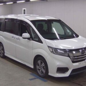 2021 Honda Stepwagon Spada pearl gasoline used car Japan export