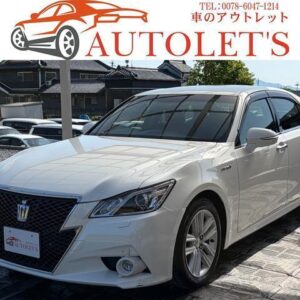 2013 Toyota Crown Hybrid pearl hybrid used car Japan export
