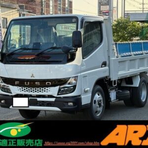 2025 Mitsubishi Fuso Canter white diesel used car Japan export