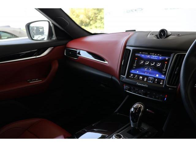 Ref:AUX-24002125 MASERATI LEVANTE 2018 18 Ref:AUX-24002125 MASERATI LEVANTE 2018 - Image 18