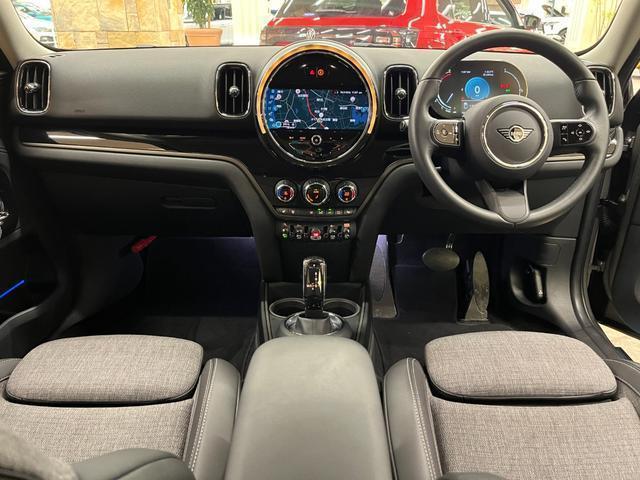 Ref:AUX-24007156 MINI MINI 2023 3 Ref:AUX-24007156 MINI MINI 2023 - Image 3