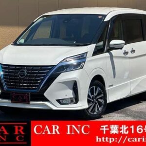 2021 Nissan Serena pearl hybrid used car Japan export