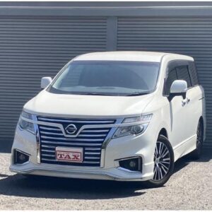 2016 Nissan Elgrand pearl gasoline used car Japan export
