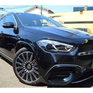 2025 Mercedes Benz Gla-Class black hybrid used car Japan export