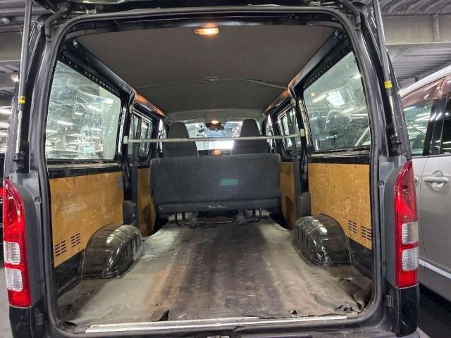Ref:AUX-24013736 TOYOTA HIACE VAN 2021 3 Ref:AUX-24013736 TOYOTA HIACE VAN 2021 - Image 3