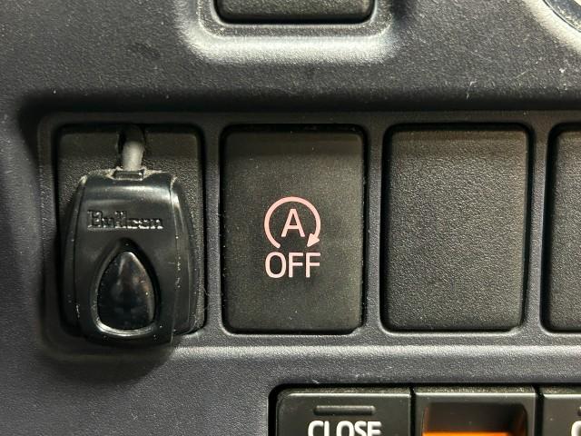Ref:AUX-24013754 TOYOTA NOAH 2015 17 Ref:AUX-24013754 TOYOTA NOAH 2015 - Image 17