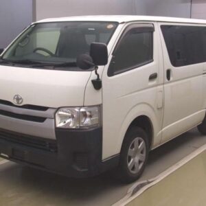 2016 Toyota Hiace Van white diesel used car Japan export