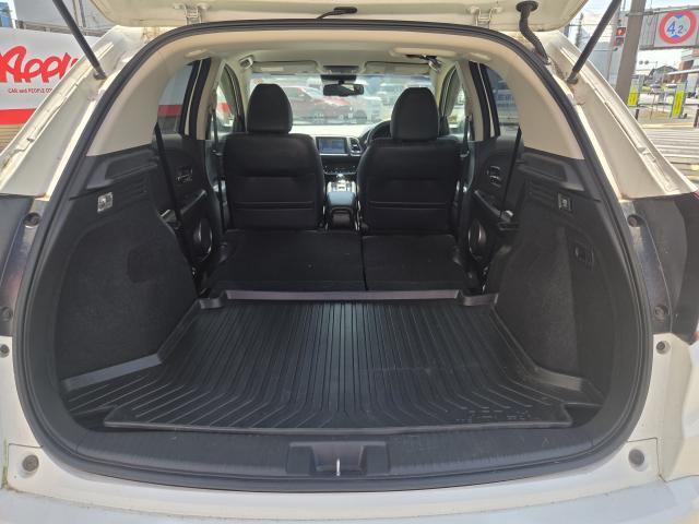 Ref:AUX-24013907 HONDA VEZEL 2016 16 Ref:AUX-24013907 HONDA VEZEL 2016 - Image 16