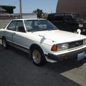 1982 Nissan Bluebird white gasoline used car Japan export