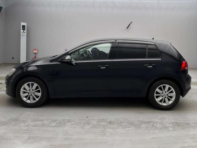 Ref:AUX-24022711 VOLKSWAGEN GOLF 2016 9 Ref:AUX-24022711 VOLKSWAGEN GOLF 2016 - Image 9