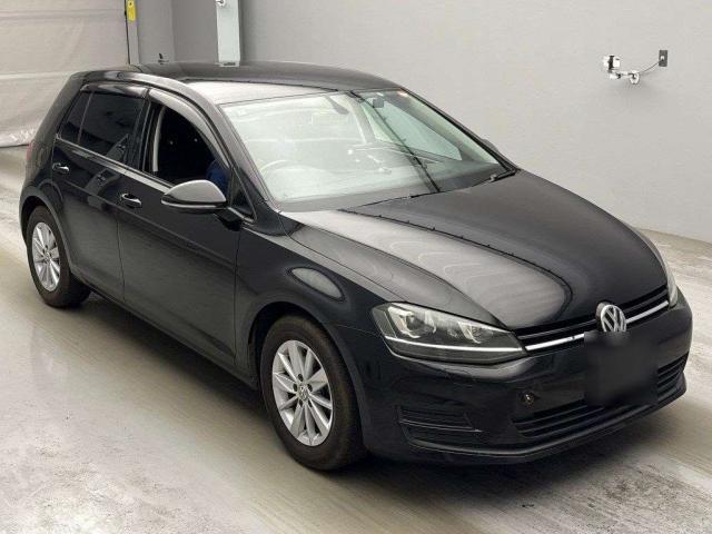 Ref:AUX-24022711 VOLKSWAGEN GOLF 2016 1 2016 Volkswagen Golf black gasoline used car Japan export