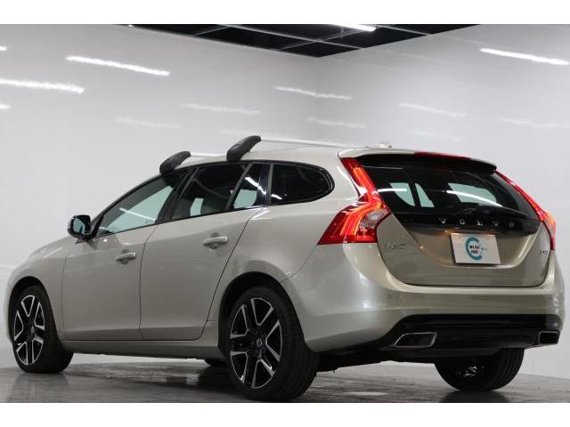 Ref:AUX-24023115 VOLVO V60 2017 2 Ref:AUX-24023115 VOLVO V60 2017 - Image 2