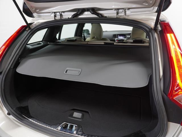 Ref:AUX-24023115 VOLVO V60 2017 15 Ref:AUX-24023115 VOLVO V60 2017 - Image 15
