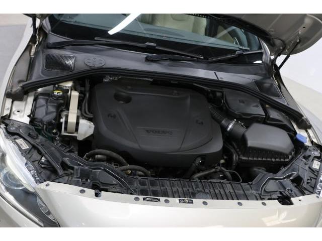 Ref:AUX-24023115 VOLVO V60 2017 17 Ref:AUX-24023115 VOLVO V60 2017 - Image 17