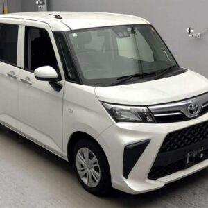 2021 Toyota Roomy pearl gasoline used car Japan export