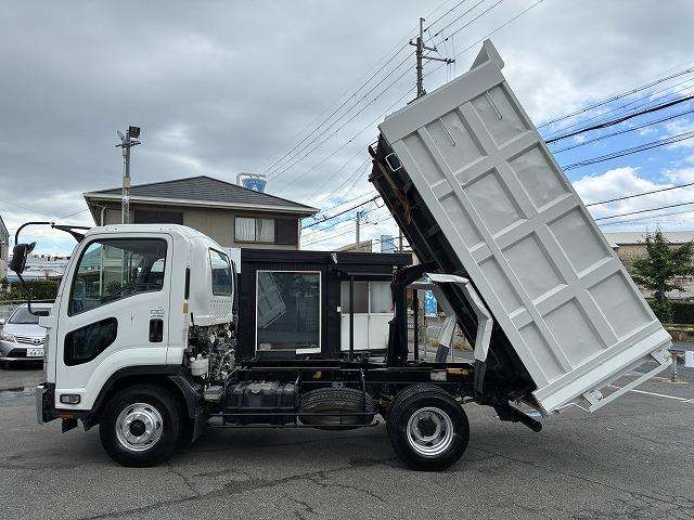 Ref:AUX-24031281 ISUZU FORWARD 2017 4 Ref:AUX-24031281 ISUZU FORWARD 2017 - Image 4