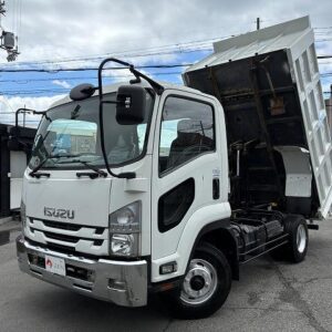 2017 Isuzu Forward white diesel used car Japan export