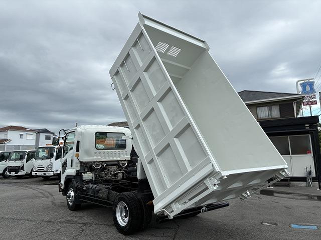 Ref:AUX-24031281 ISUZU FORWARD 2017 6 Ref:AUX-24031281 ISUZU FORWARD 2017 - Image 6