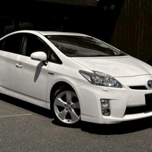 2011 Toyota Prius pearl hybrid used car Japan export