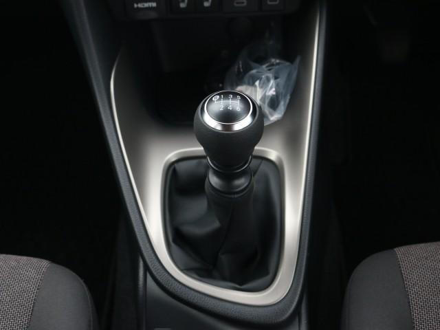 Ref:AUX-24040091 TOYOTA YARIS 2024 16 Ref:AUX-24040091 TOYOTA YARIS 2024 - Image 16