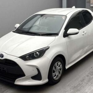 2023 Toyota Yaris white gasoline used car Japan export