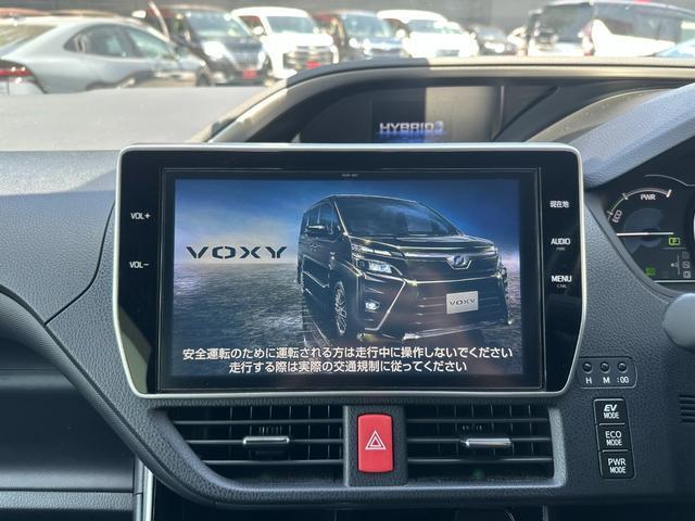 Ref:AUX-24050709 TOYOTA VOXY 2018 3 Ref:AUX-24050709 TOYOTA VOXY 2018 - Image 3