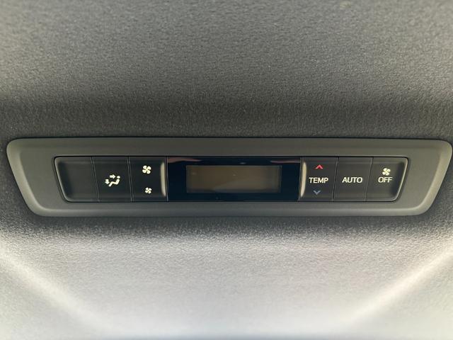 Ref:AUX-24050709 TOYOTA VOXY 2018 5 Ref:AUX-24050709 TOYOTA VOXY 2018 - Image 5