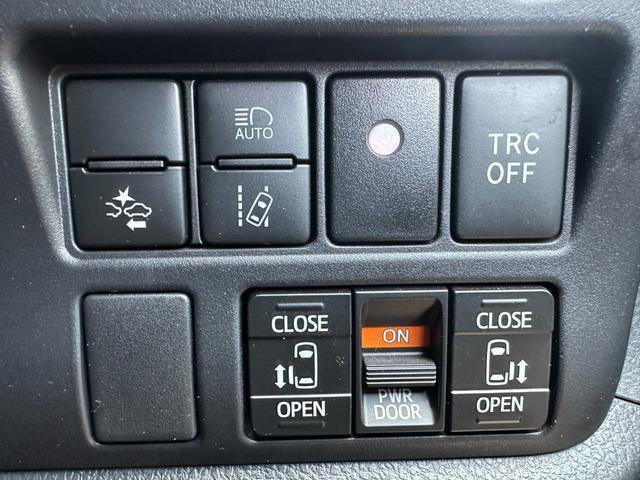 Ref:AUX-24050709 TOYOTA VOXY 2018 6 Ref:AUX-24050709 TOYOTA VOXY 2018 - Image 6