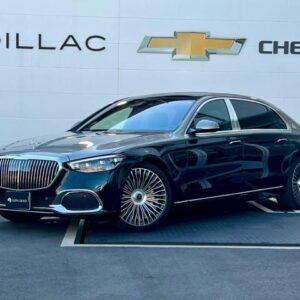 2025 Mercedes Maybach S-Class green gasoline used car Japan export