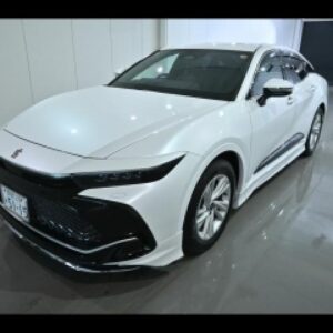 2024 Toyota Crown Crossover pearl gasoline used car Japan export