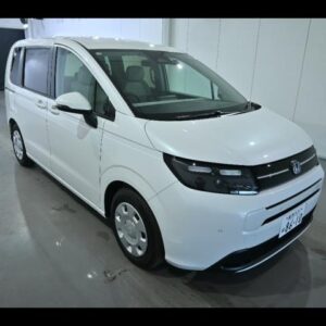 2025 Honda Freed pearl gasoline used car Japan export