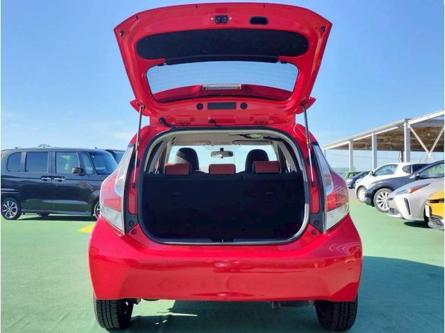 Ref:AUX-24056023 TOYOTA AQUA 2015 16 Ref:AUX-24056023 TOYOTA AQUA 2015 - Image 16