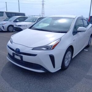 2020 Toyota Prius white hybrid used car Japan export