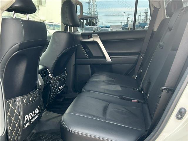 Ref:AUX-24056353 TOYOTA LAND CRUISER PRADO 2022 15 Ref:AUX-24056353 TOYOTA LAND CRUISER PRADO 2022 - Image 15