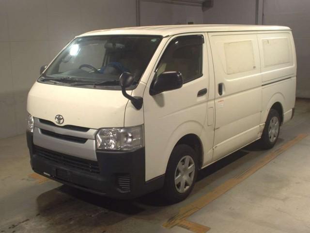 Ref:AUX-24056493 TOYOTA REGIUS ACE VAN 2020 1 2020 Toyota Regius Ace Van white diesel used car Japan export