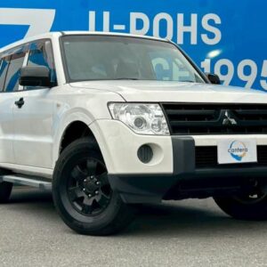 2008 Mitsubishi Pajero white gasoline used car Japan export