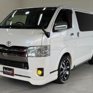 2015 Toyota Hiace Van pearl gasoline used car Japan export