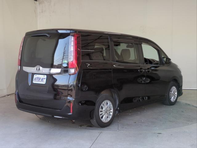 Ref:AUX-24069712 TOYOTA NOAH 2014 2 Ref:AUX-24069712 TOYOTA NOAH 2014 - Image 2