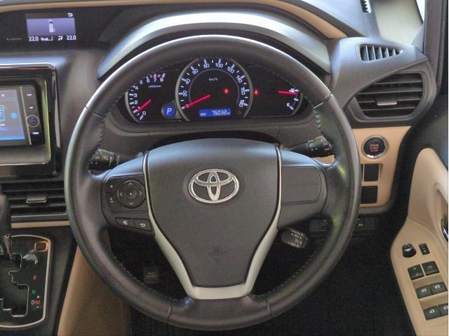 Ref:AUX-24069712 TOYOTA NOAH 2014 18 Ref:AUX-24069712 TOYOTA NOAH 2014 - Image 18