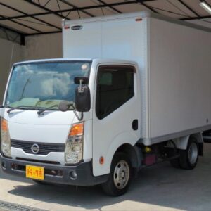 2014 Nissan Atlas Truck white diesel used car Japan export