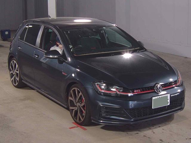Ref:AUX-24070261 VOLKSWAGEN GOLF GTI 2017 1 2017 Volkswagen Golf Gti blue gasoline used car Japan export