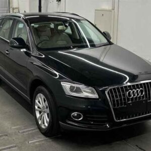 2015 Audi Q5 black gasoline used car Japan export